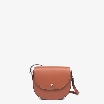 bonatina-cartera-cuero-artesanal-emma-mini-suela-frente-92.jpg Cartera de cuero artesanal Bonatina, modelo Emma, tamaño mini, color suela, vista de frente