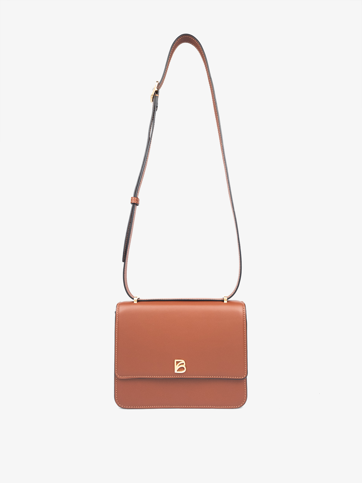 bonatina-cartera-cuero-artesanal-julia-pequena-suela-frente2-11.jpg Cartera de cuero artesanal Bonatina, modelo Julia, tamaño pequeño, color suela, vista de frente2