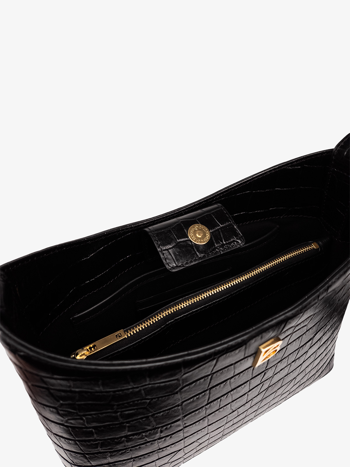 Cartera Bonatina de cuero croco negro de cuero artesanal, modelo Clara, tamaño mediana alta , vista de detalle