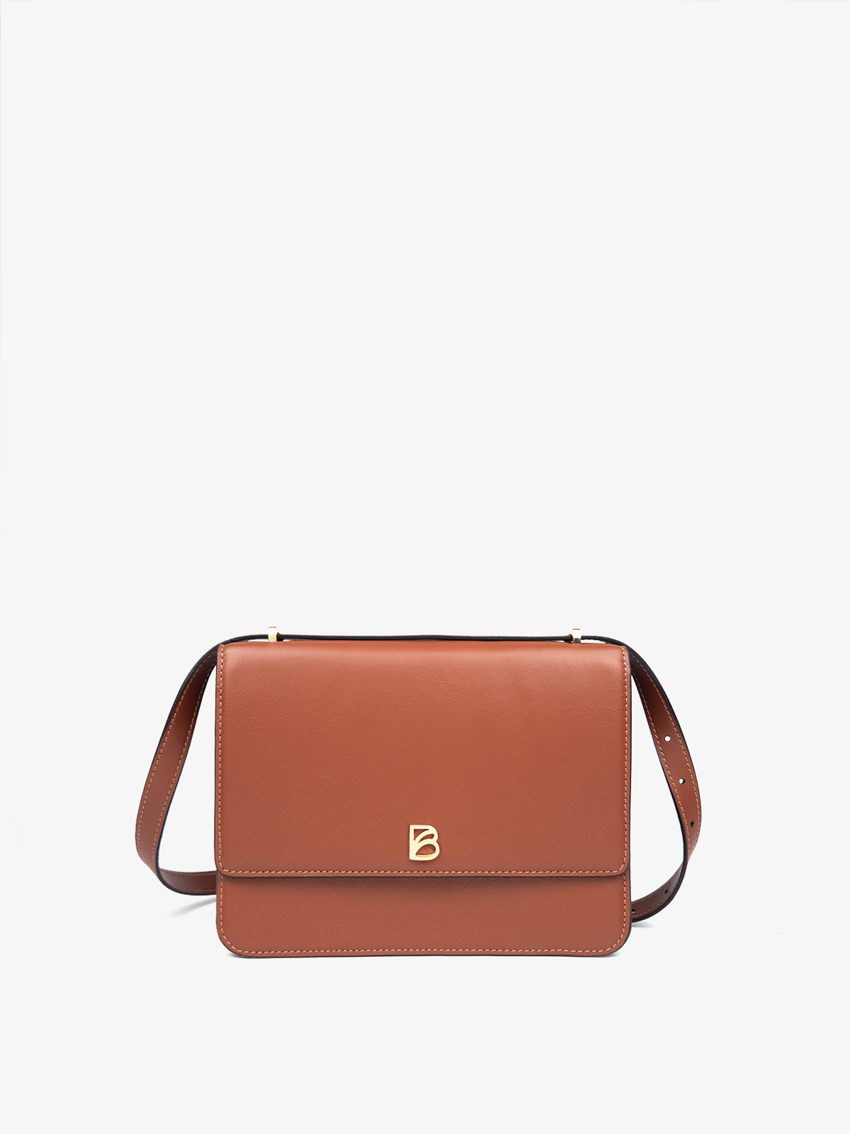 Cartera elegante para mujer de cuero argentino Bonatina , modelo Julia , tamaño mediana, en color suela, vista de frente
